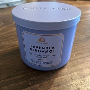 Bath & Body Works White Barn Lavender Bergamot 3-Wick Candle